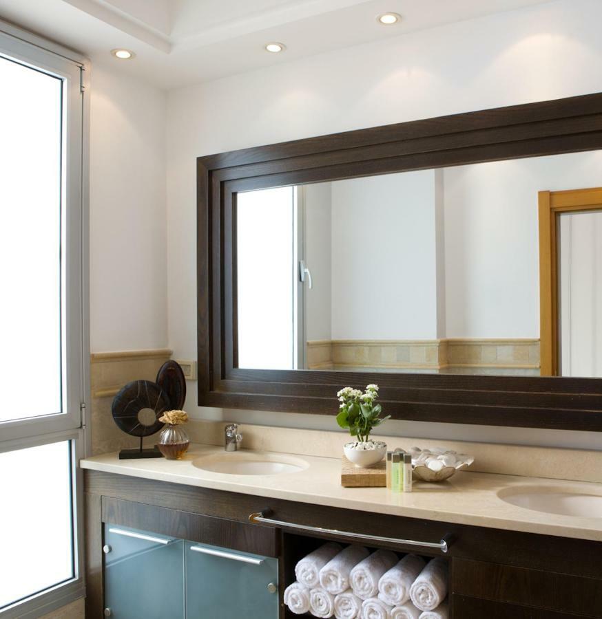 Beach Luxury Apartments And Suites تل أبيب المظهر الخارجي الصورة